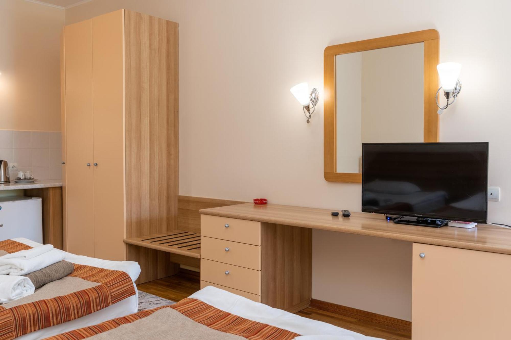 Talisman Village Hotel Бостери Экстерьер фото