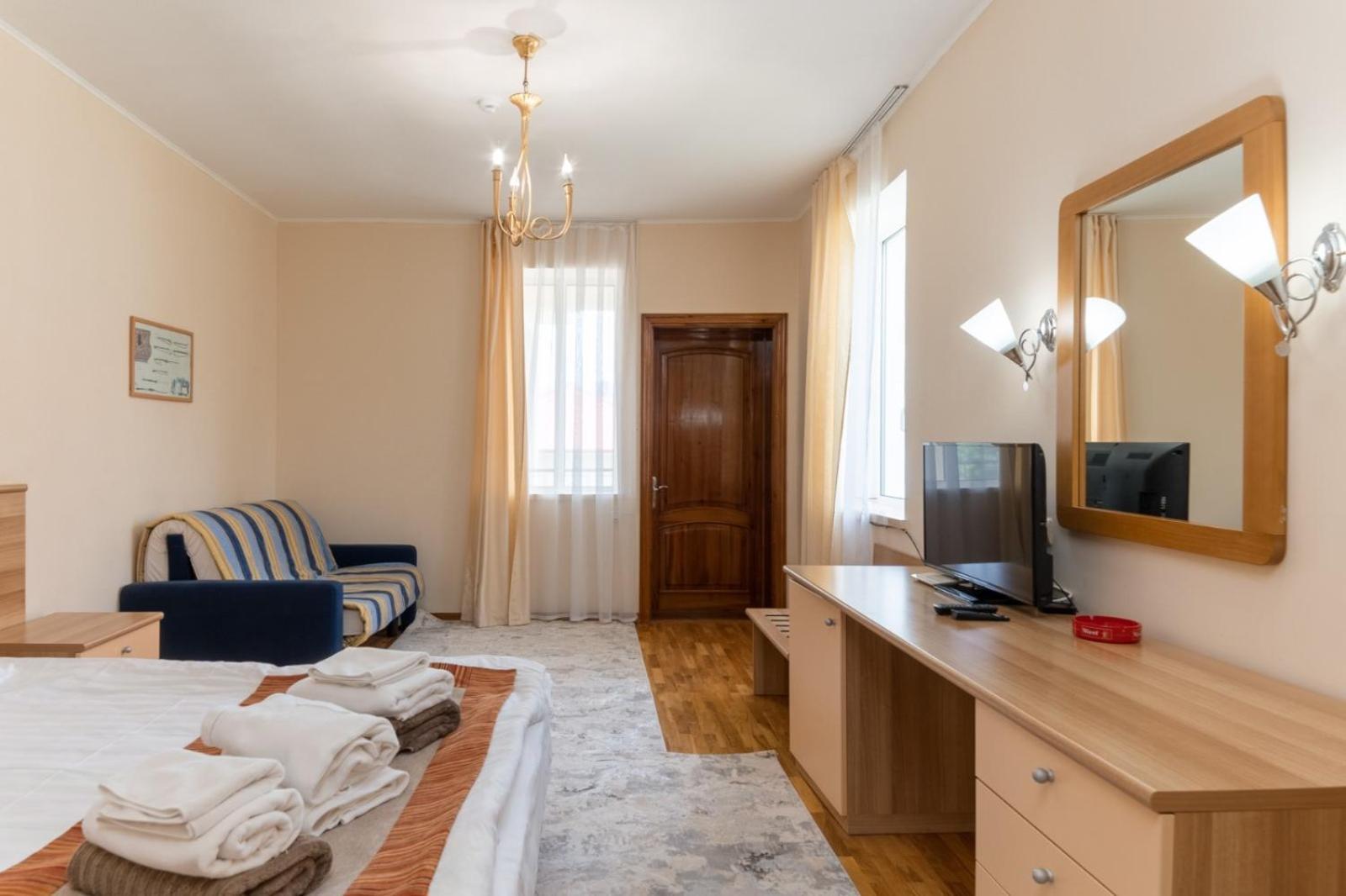 Talisman Village Hotel Бостери Экстерьер фото
