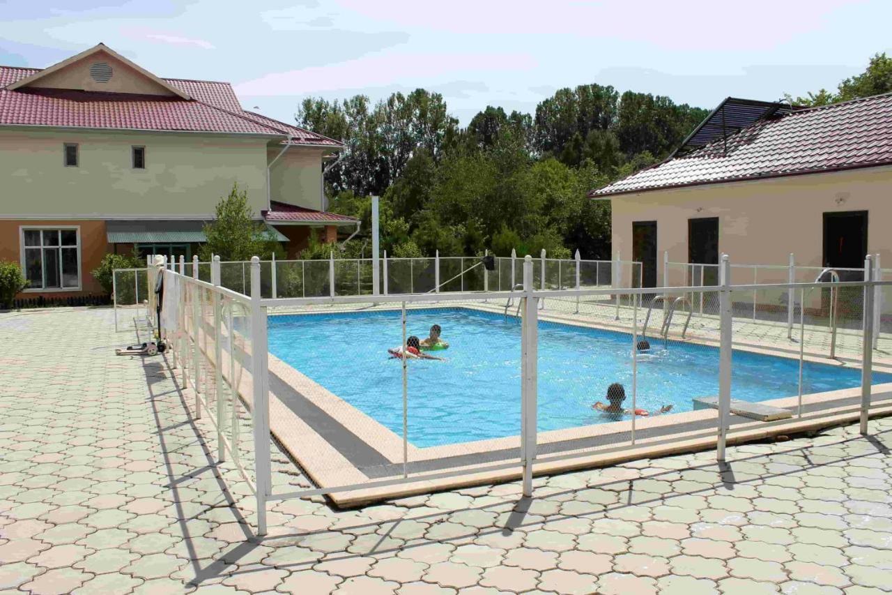 Talisman Village Hotel Бостери Экстерьер фото